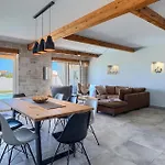 Prato Vikendica Pula